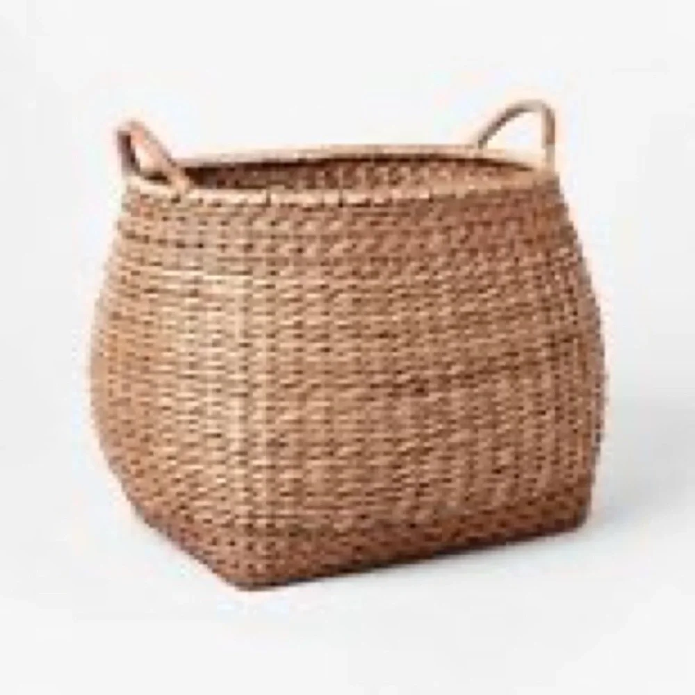 1/ Small Woven Basket with Handles - Threshold  Studio McGee